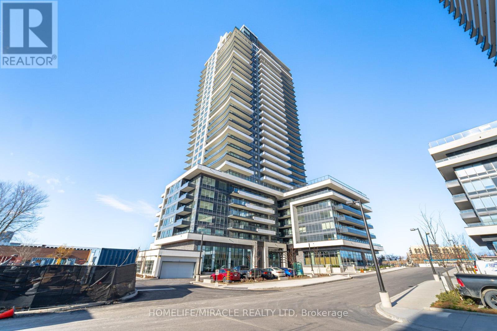 1110 - 1435 Celebration Drive, Pickering, ON - Outdoor