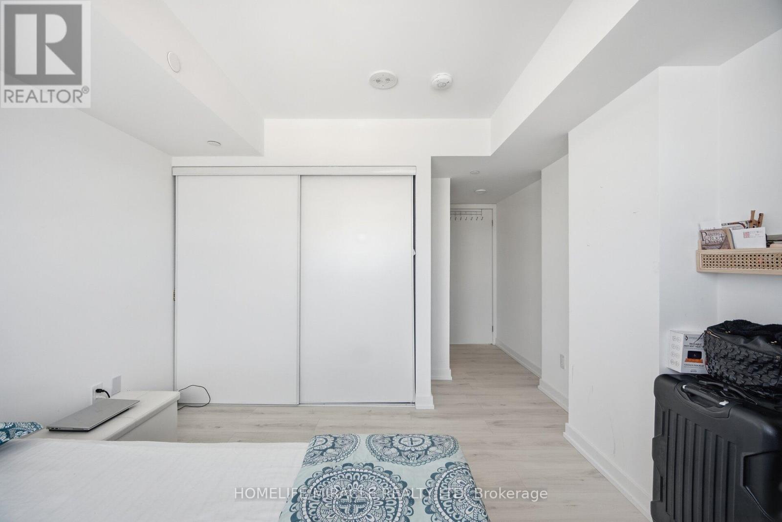 1110 - 1435 Celebration Drive, Pickering, ON - Indoor