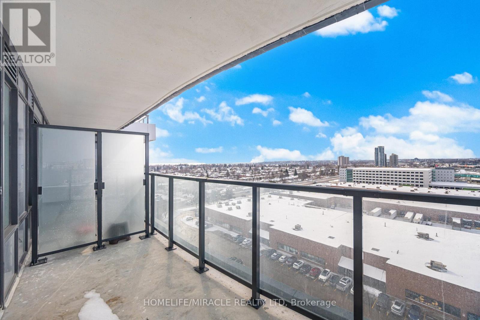 1110 - 1435 Celebration Drive, Pickering, ON - Outdoor With View With Exterior