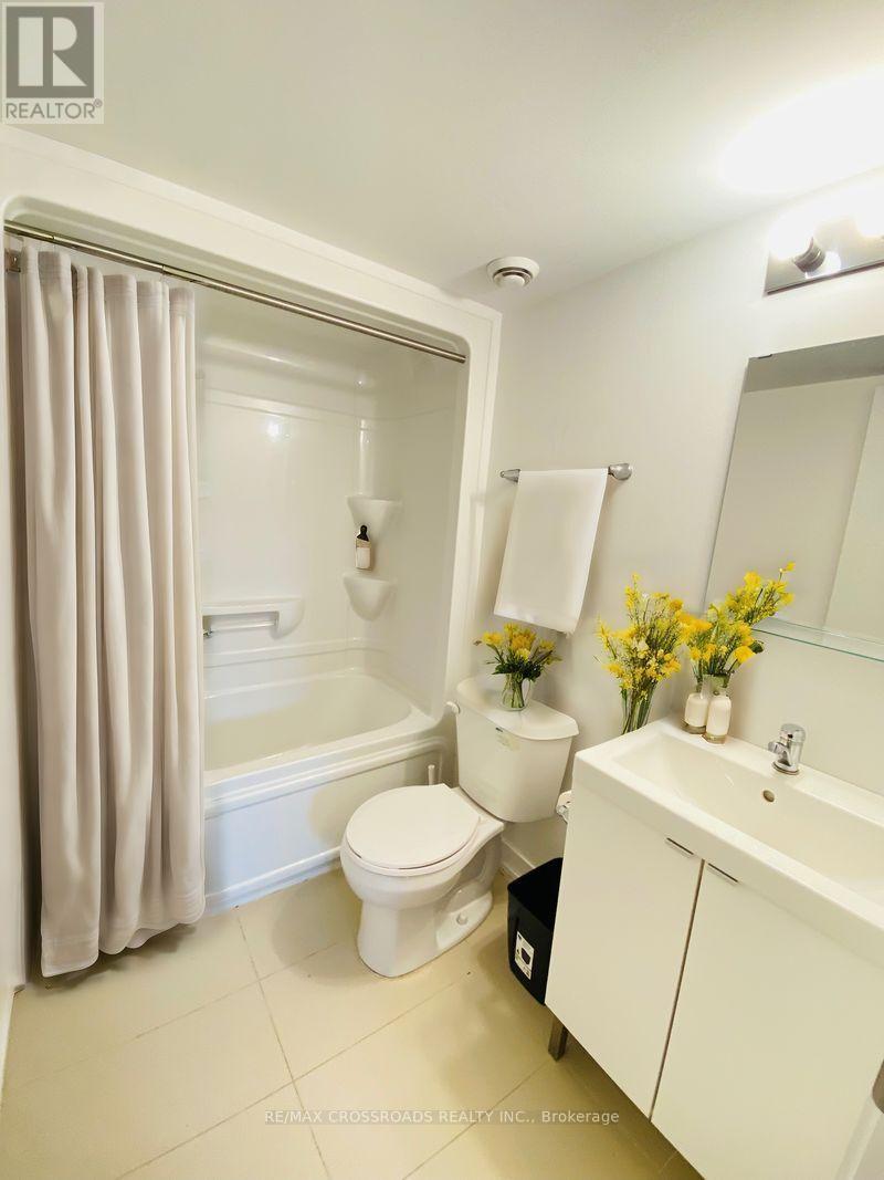 Washroom 1 - 5 - 1720 Simcoe Street N, Oshawa, ON - Indoor Photo Showing Bathroom