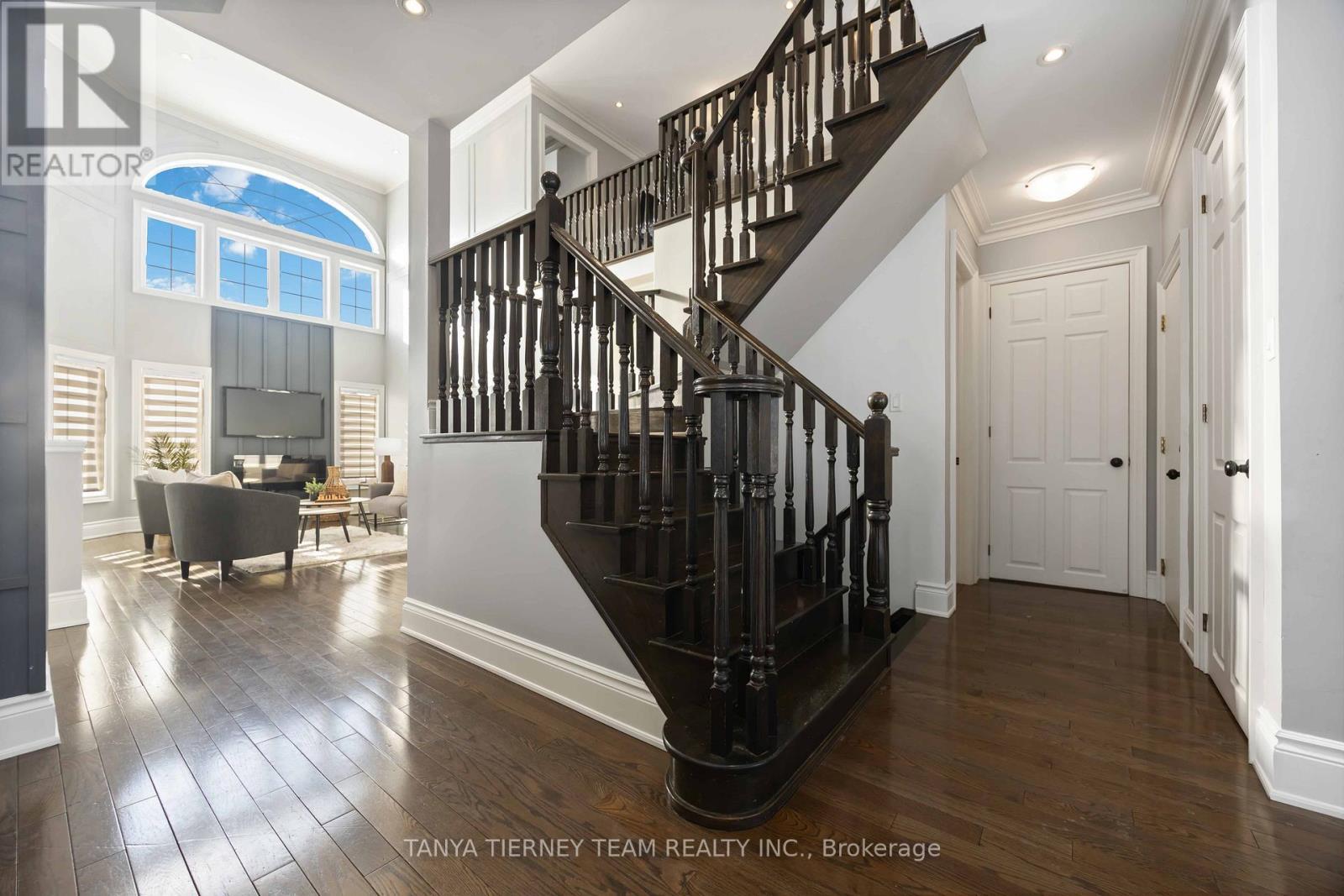 41 Apsley Crescent, Whitby, ON - Indoor Photo Showing Other Room