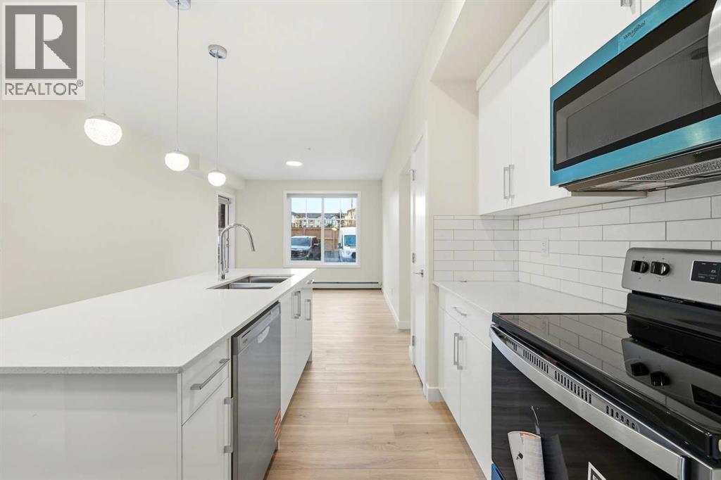 2119, 15 Skyview Point Crescent Ne, Calgary, AB - Indoor Photo Showing Kitchen With Double Sink With Upgraded Kitchen