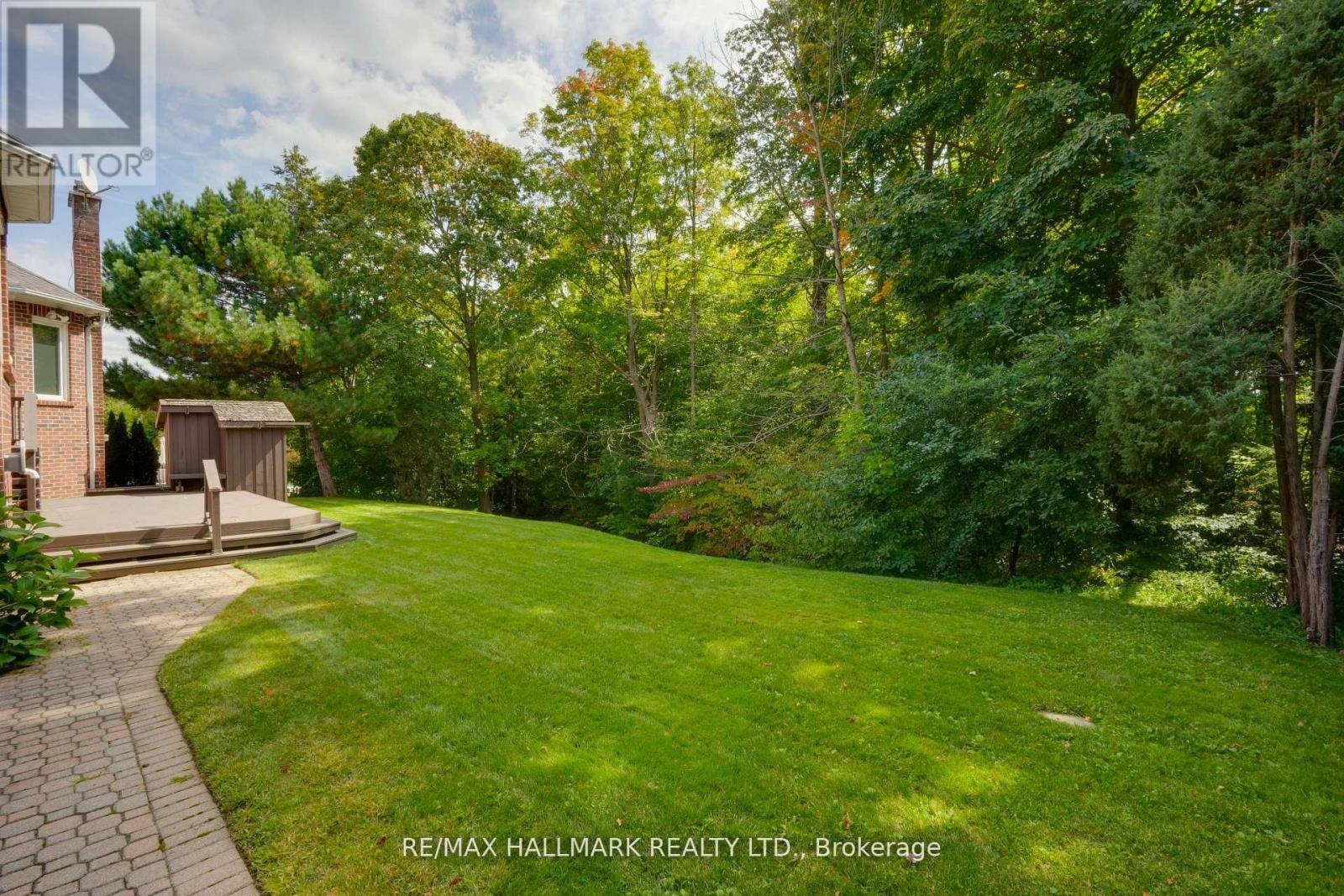 71 Willow Farm Lane, Aurora, ON - Outdoor