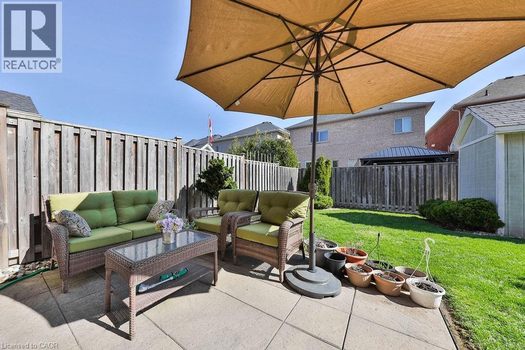 2185 Sutton Drive, Burlington, ON - Outdoor With Deck Patio Veranda With Exterior