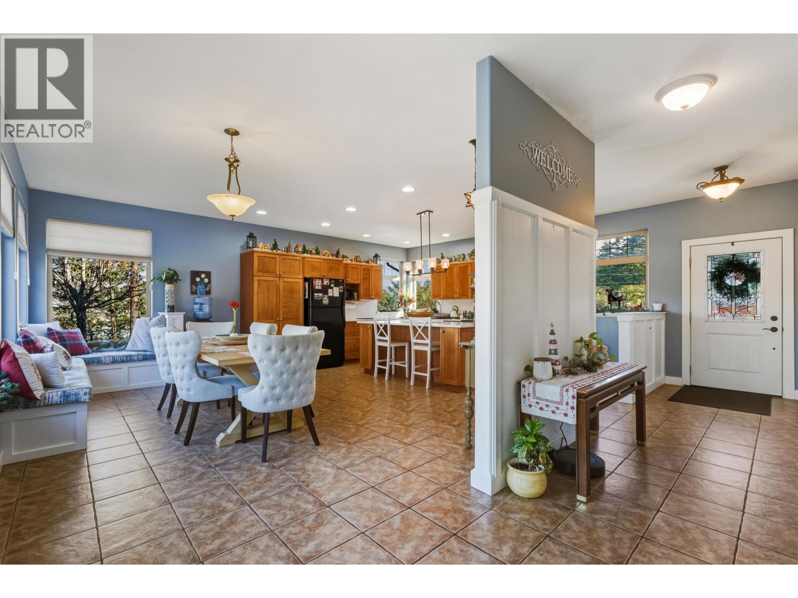 2129 South Lakeside Drive, Williams Lake, BC - Indoor