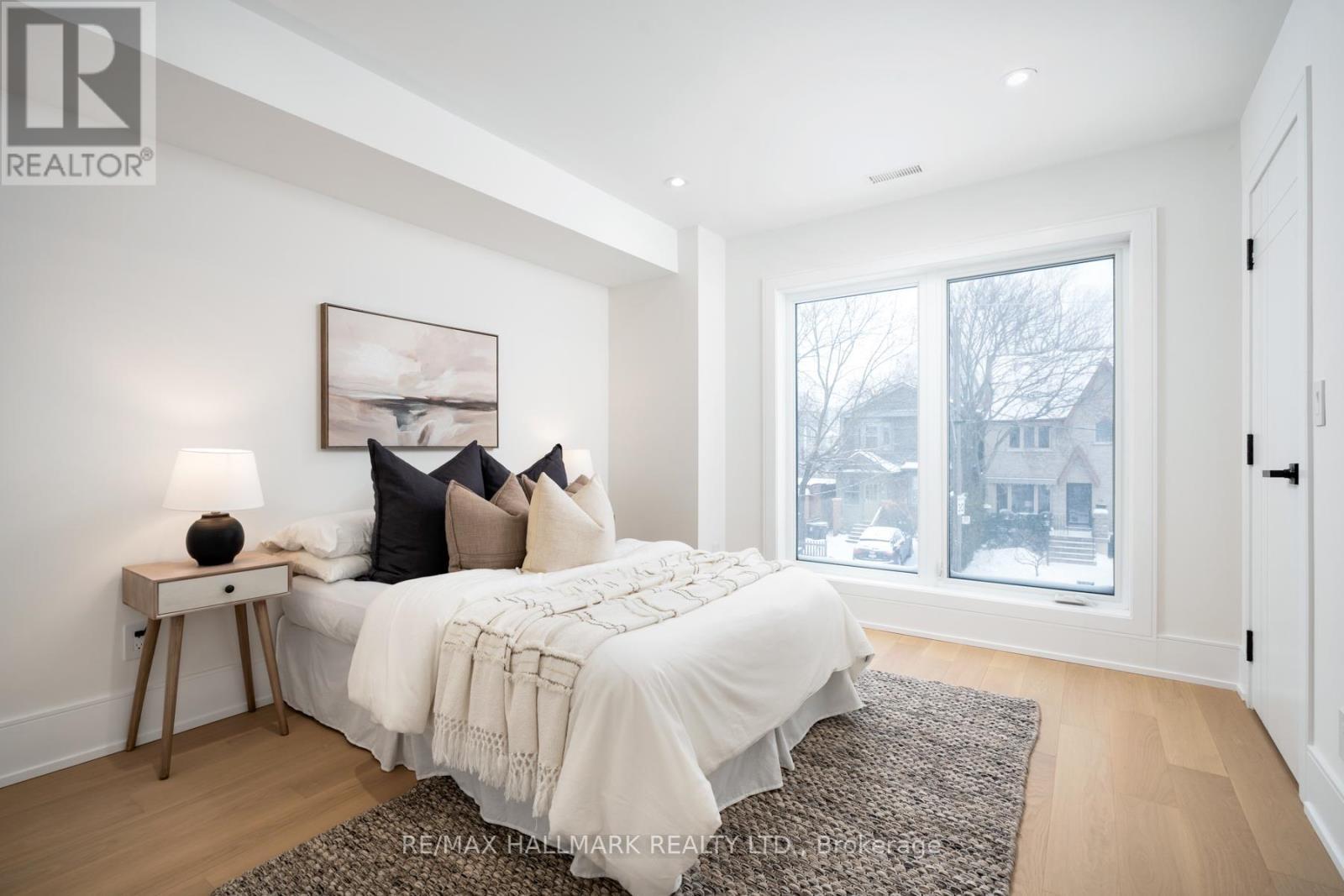 15 Cruikshank Avenue, Toronto, ON - Indoor Photo Showing Bedroom