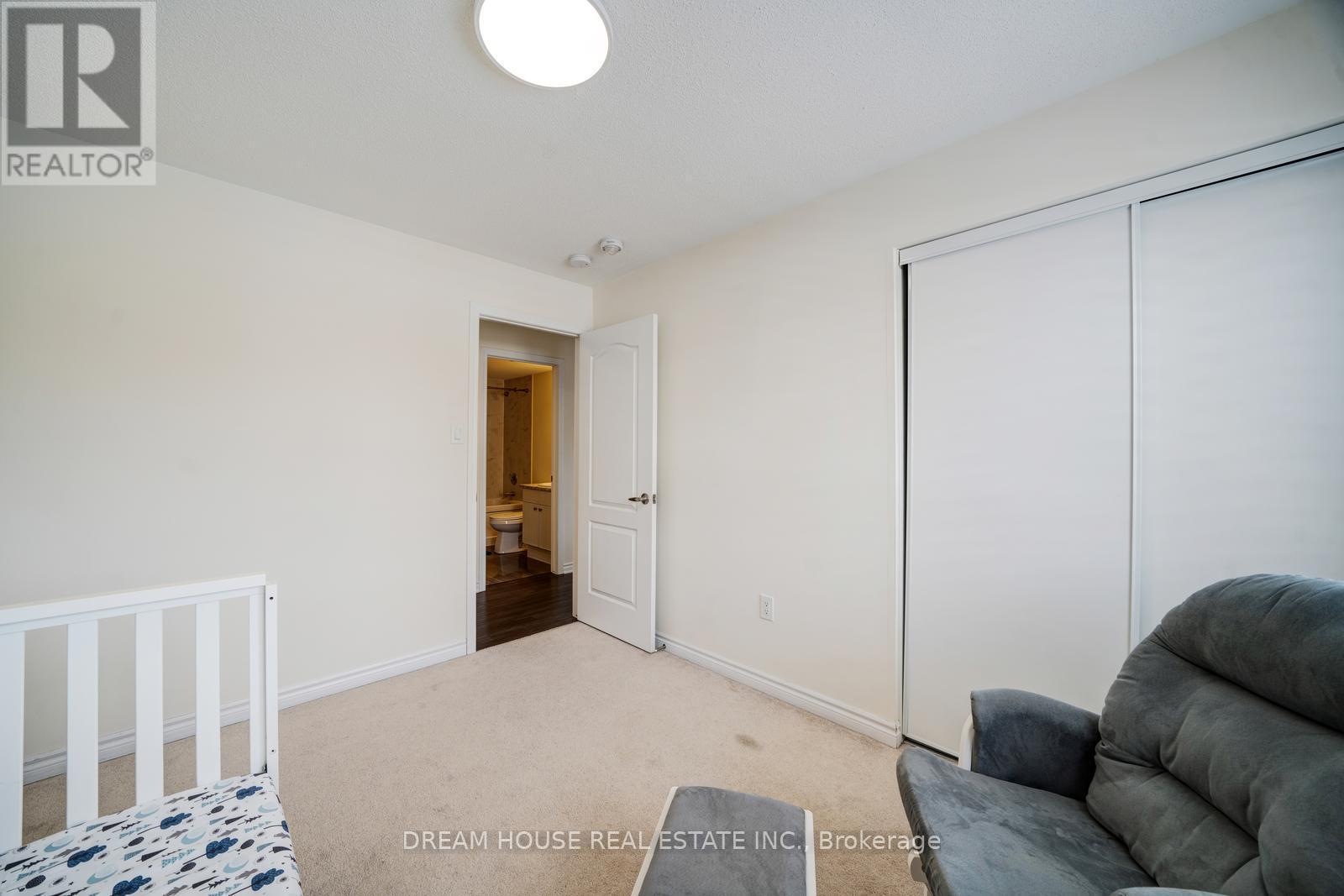 41 - 350 Arthur Bonner Avenue, Markham, ON - Indoor