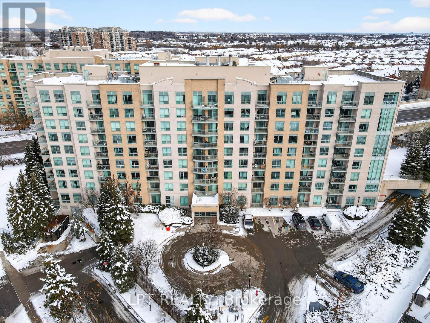 Ph06 - 51 Baffin Court, Richmond Hill, ON - Outdoor With Facade