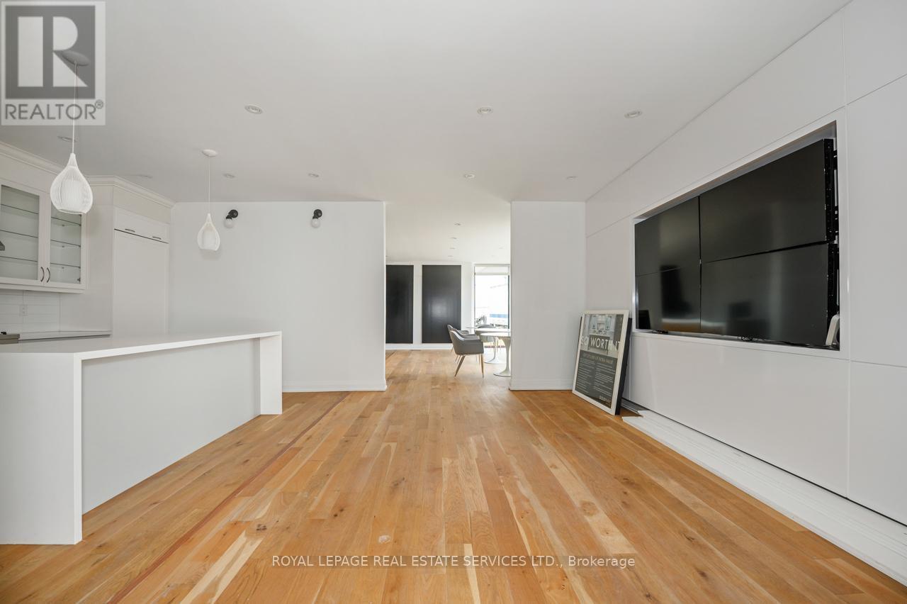 Building #2 - 11840 Keele Street, Vaughan, ON