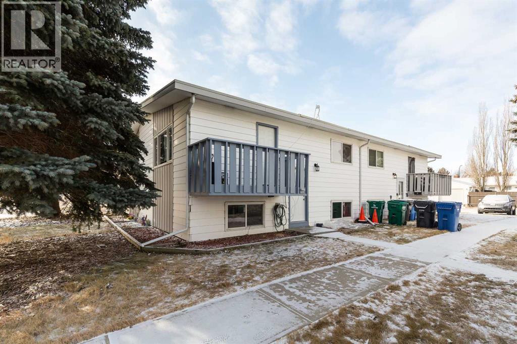 3, 2402 23 Street N, Lethbridge, AB - Outdoor