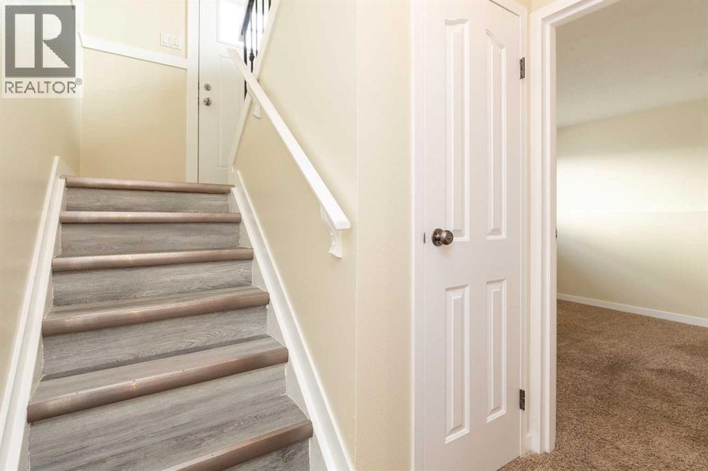 3, 2402 23 Street N, Lethbridge, AB - Indoor Photo Showing Other Room