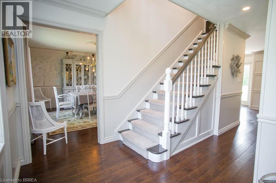 92 Highland Drive, Brantford, ON - Indoor Photo Showing Other Room