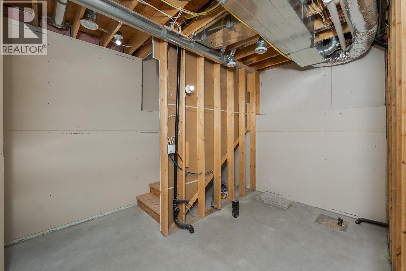 7204 Foxridge Drive, Prince George, BC - Indoor Photo Showing Basement