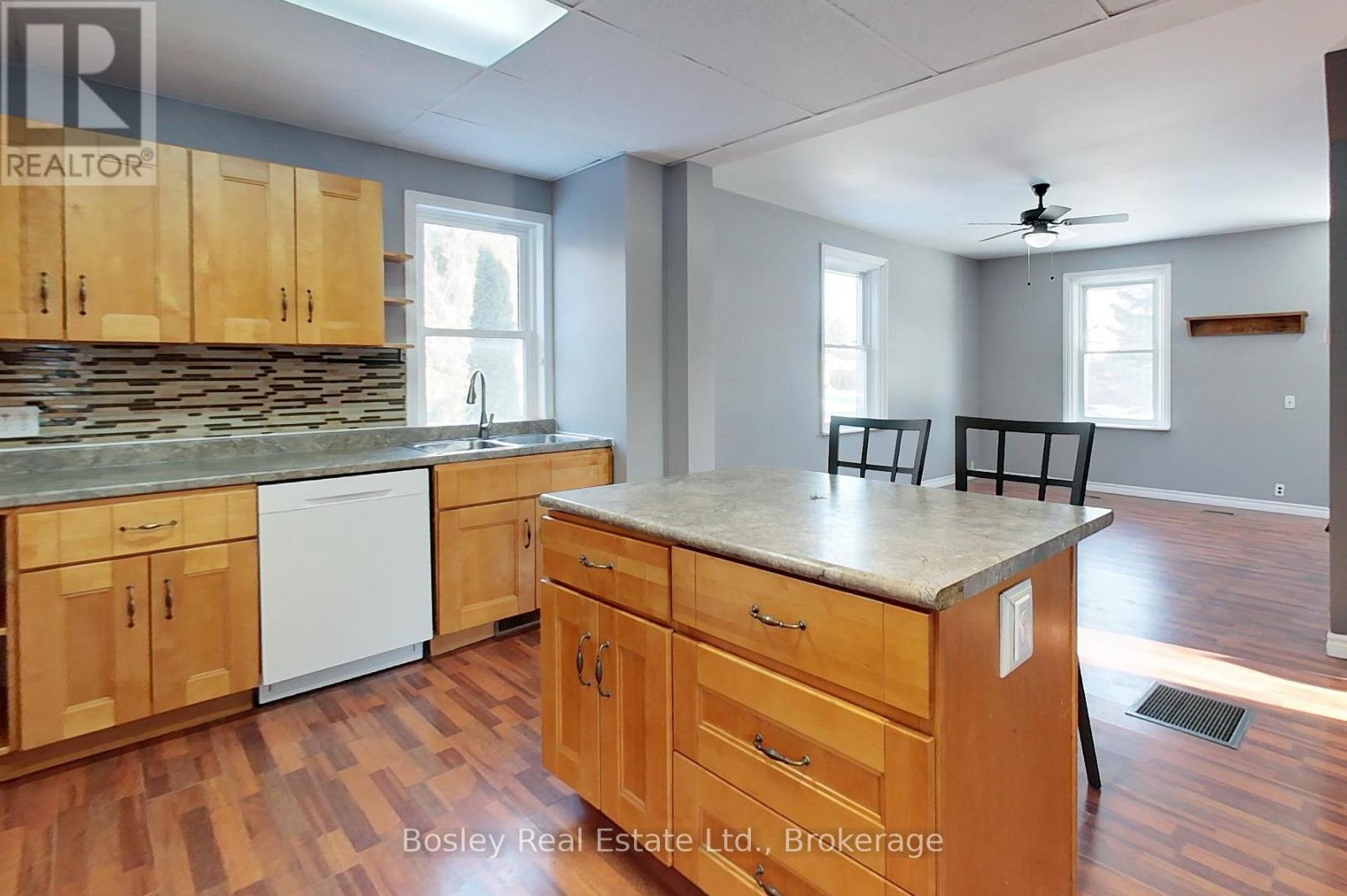 164 Union Street, Meaford, ON - Indoor Photo Showing Kitchen With Double Sink