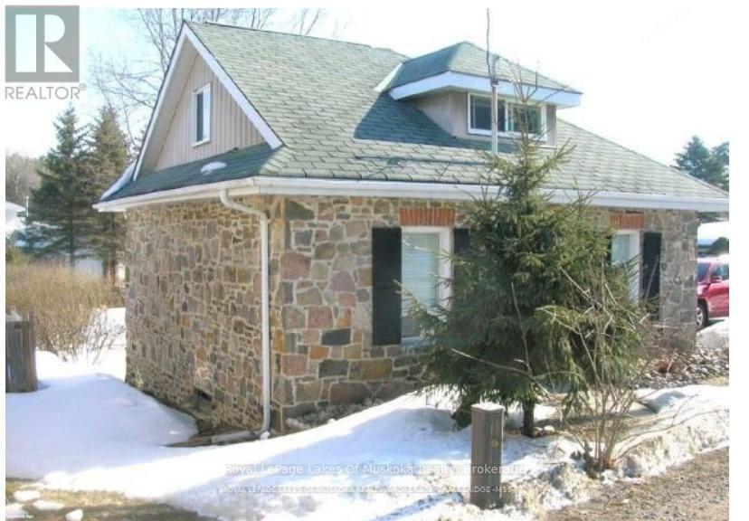 60 West Road W, Huntsville (Chaffey), ON - Outdoor