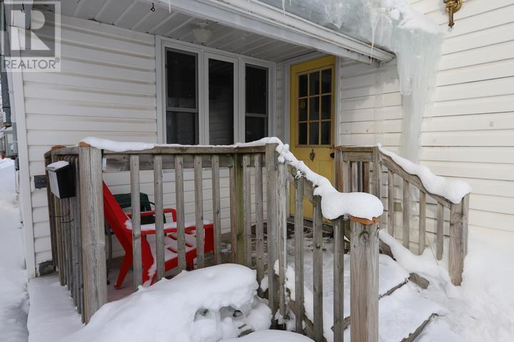 371 Elizabeth St, Sault Ste. Marie, ON - Outdoor With Deck Patio Veranda With Exterior