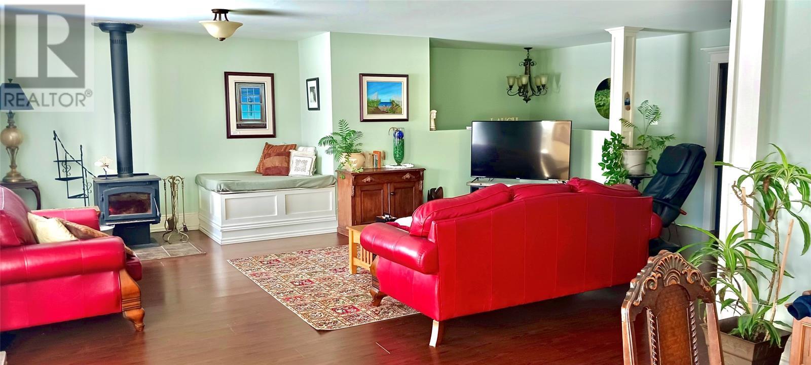 4 Main Road, Plate Cove West, NL - Indoor Photo Showing Other Room