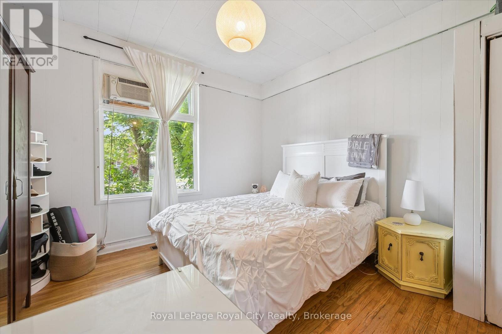 Unit 1 - 148 Suffolk Street W, Guelph (Downtown), ON - Indoor Photo Showing Bedroom