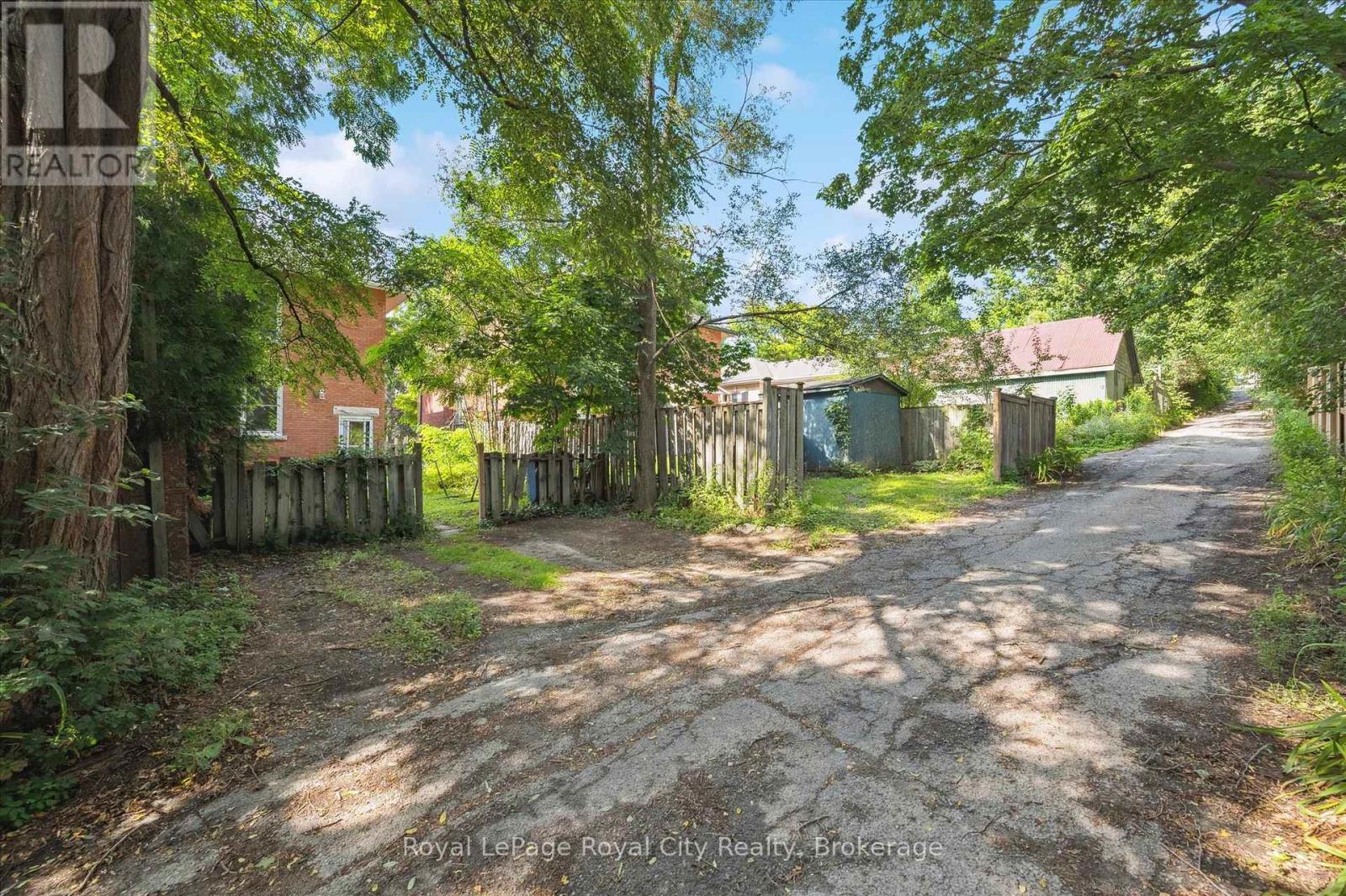 148 Suffolk Street W, Guelph (Downtown), ON - Outdoor