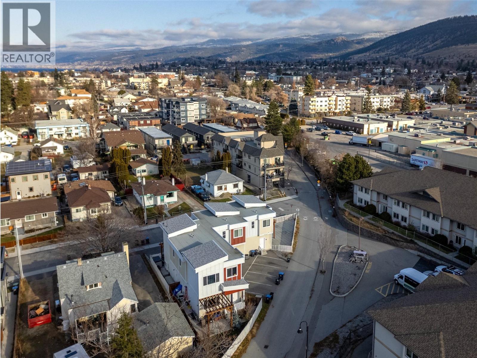 102 Cossar Avenue Unit# 103, Penticton, BC - Outdoor With View