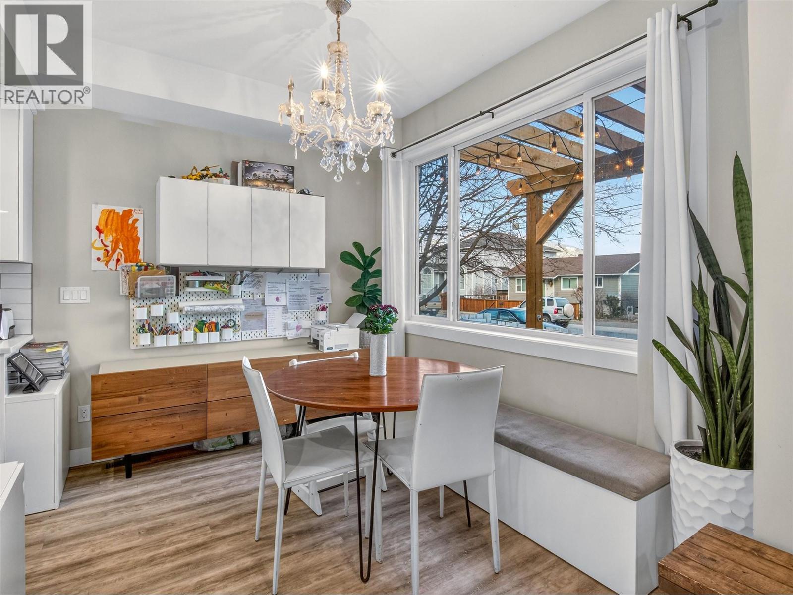 102 Cossar Avenue Unit# 103, Penticton, BC - Indoor Photo Showing Dining Room
