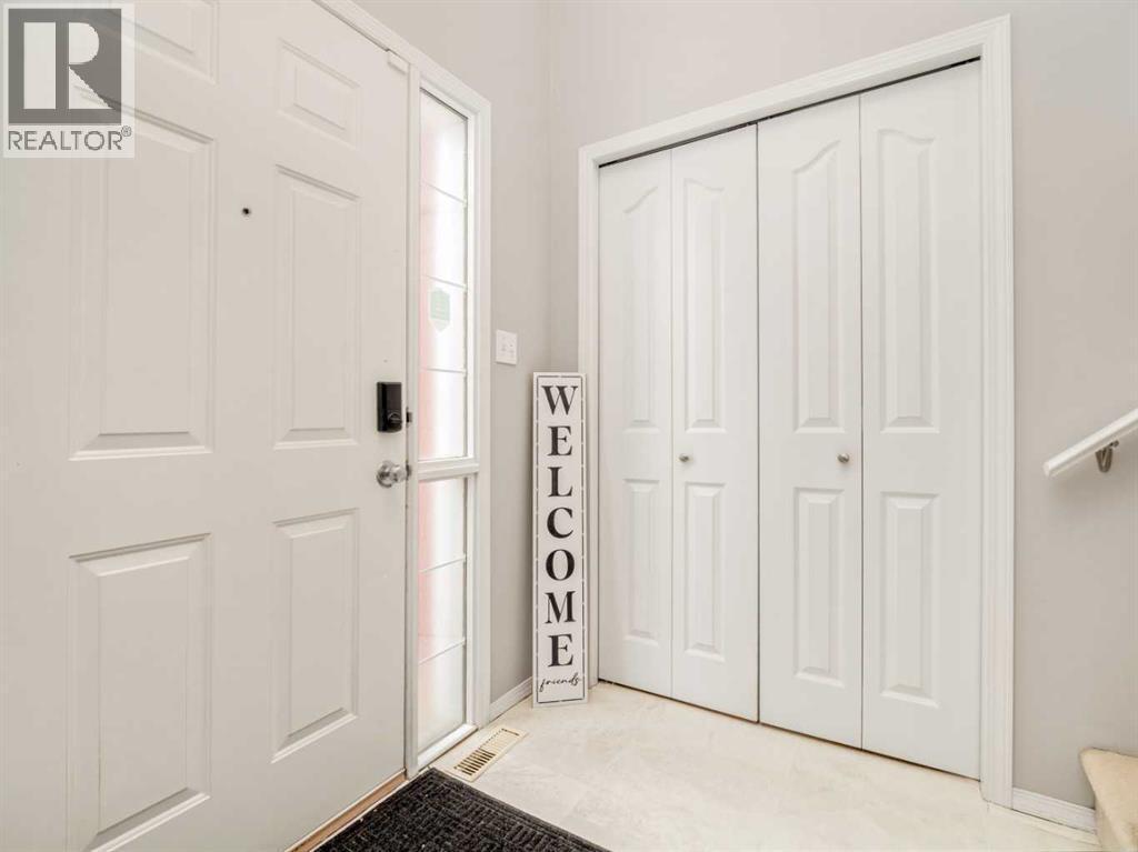 109 Peigan Court W, Lethbridge, AB - Indoor Photo Showing Other Room