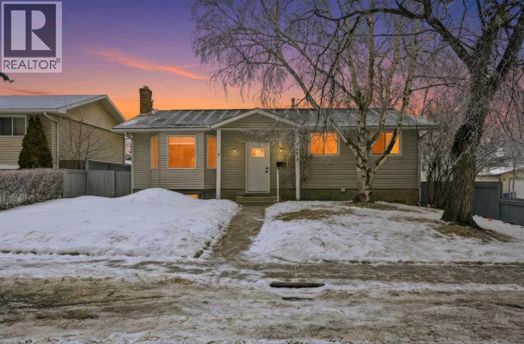 2404 51 Street Ne, Calgary, AB - Outdoor