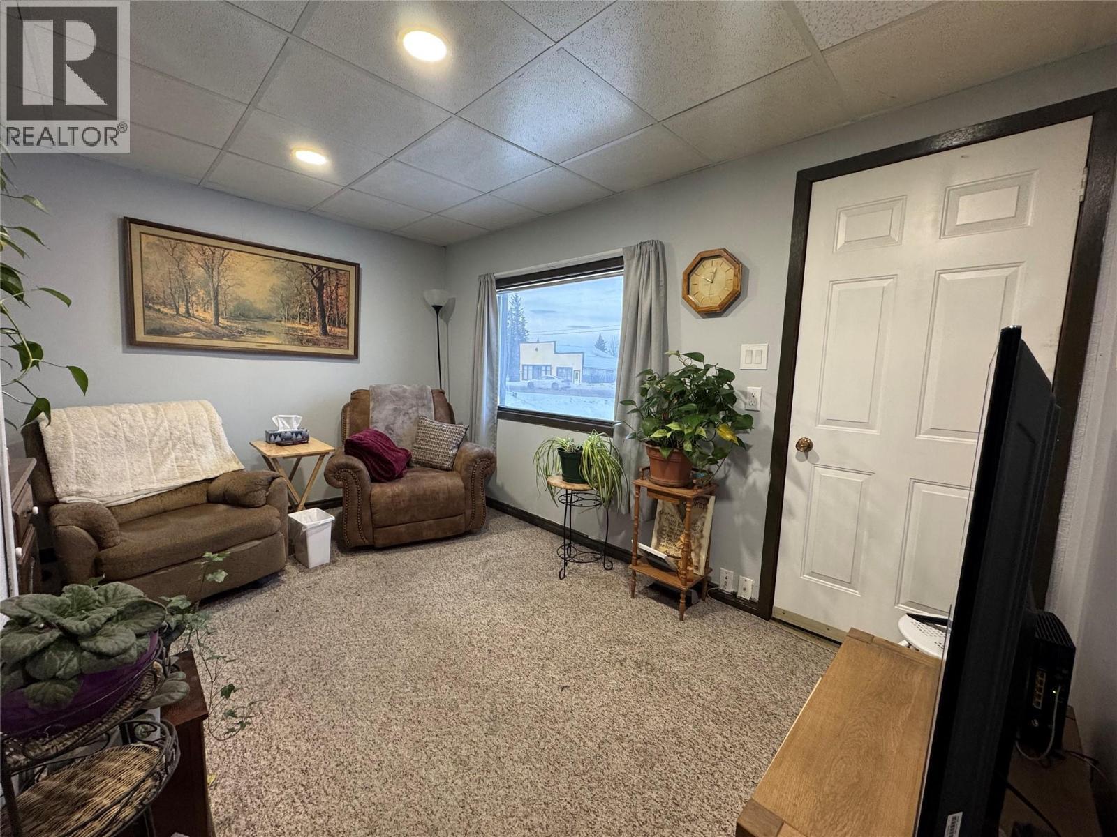 5007 Sukrit Parmar Lane, Pouce Coupe, BC - Indoor