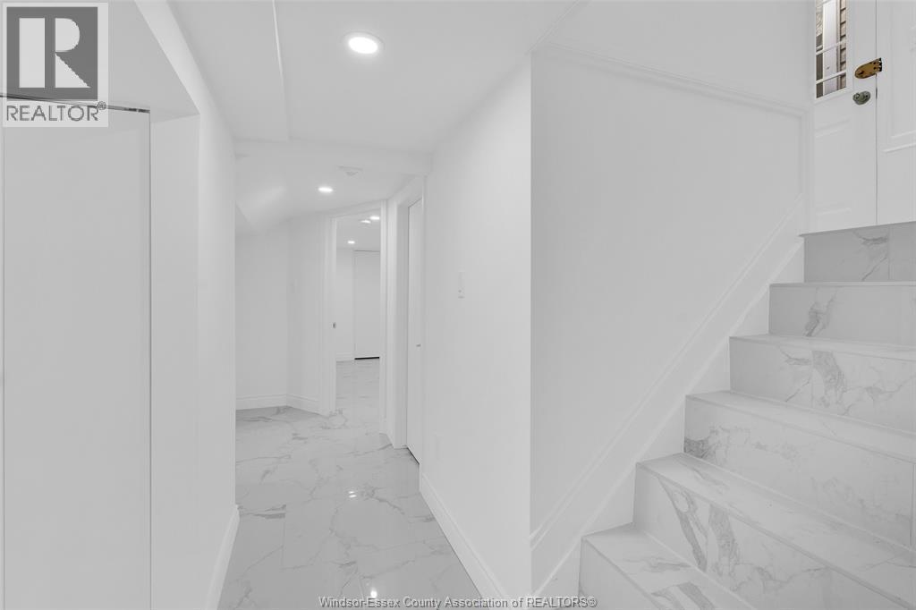 1510 Langlois, Windsor, ON - Indoor Photo Showing Other Room