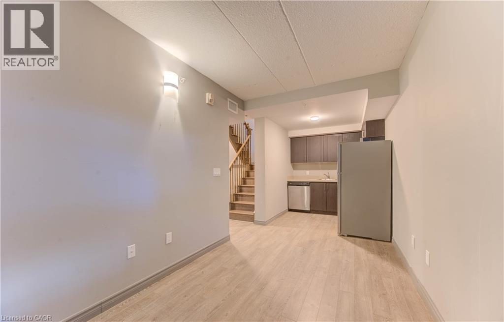 321 Spruce Street Unit# 102, Waterloo, ON - Indoor