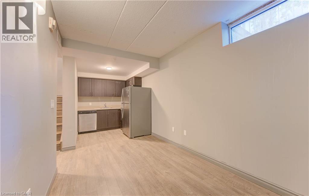 321 Spruce Street Unit# 102, Waterloo, ON - Indoor Photo Showing Other Room