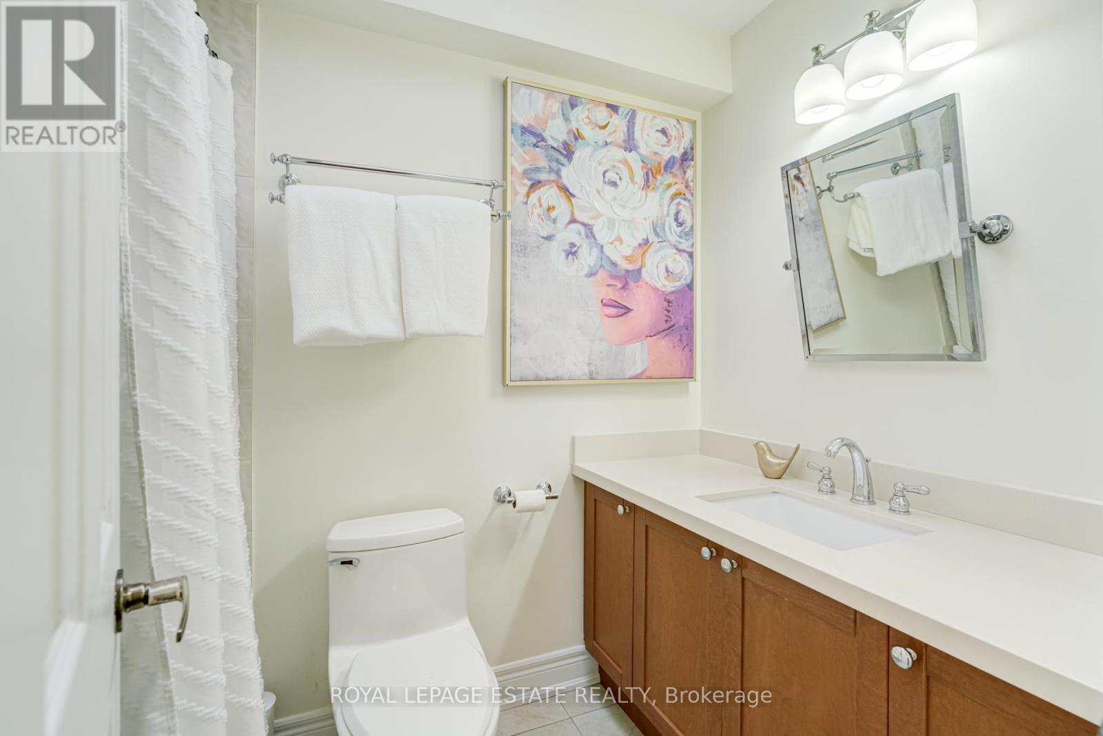 59 Halsey Avenue, Toronto, ON - Indoor Photo Showing Bathroom