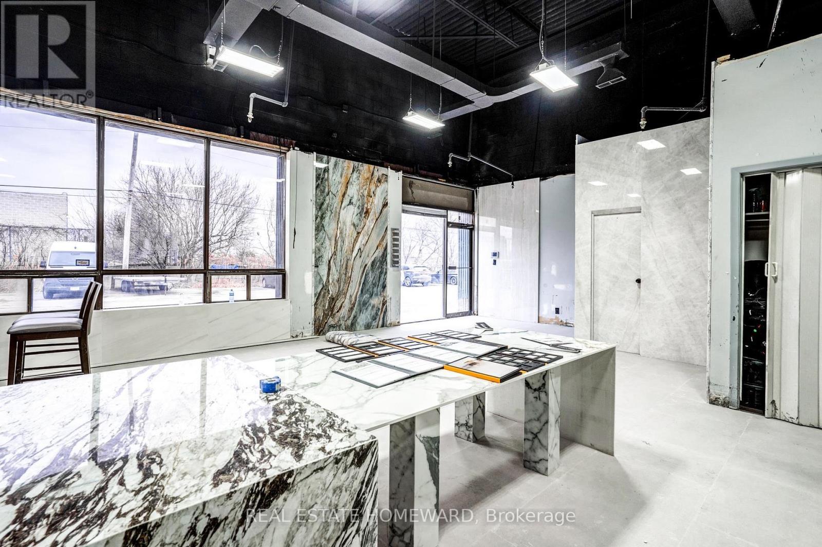 Unit 3 - 170 Bovaird Drive W, Brampton, ON