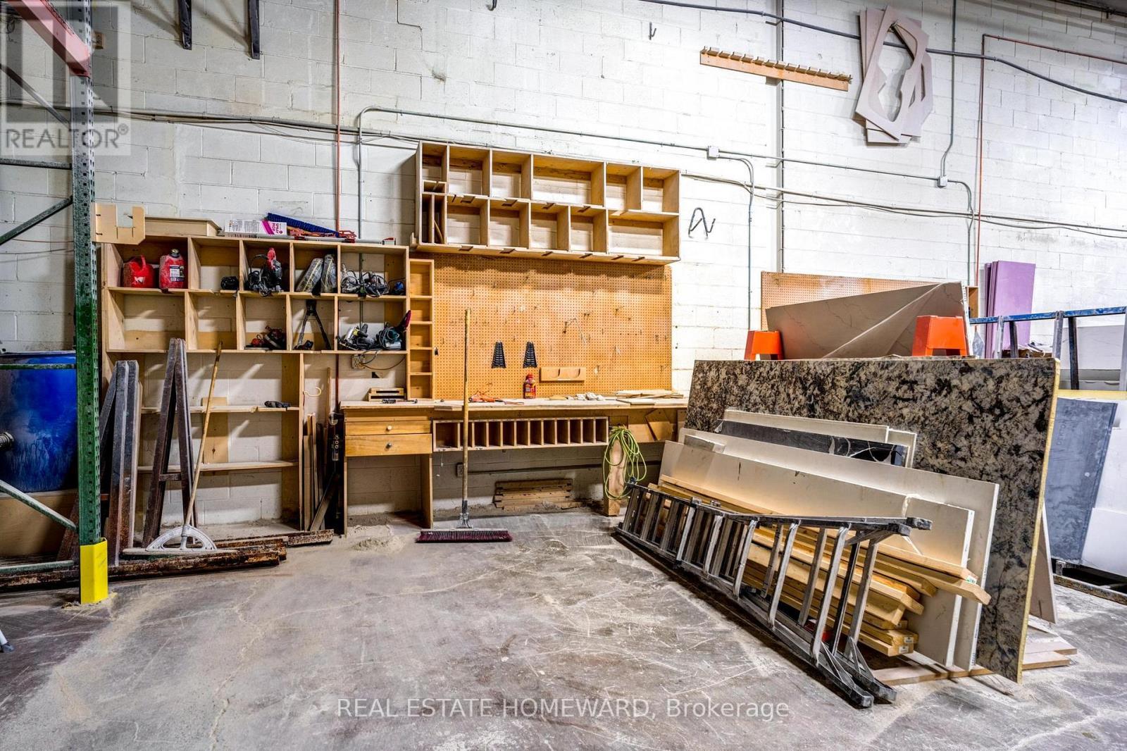 Unit 3 - 170 Bovaird Drive W, Brampton, ON