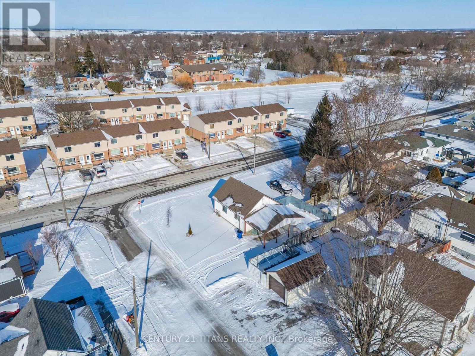 700 Wallace Street, Chatham-Kent, ON - Outdoor With View