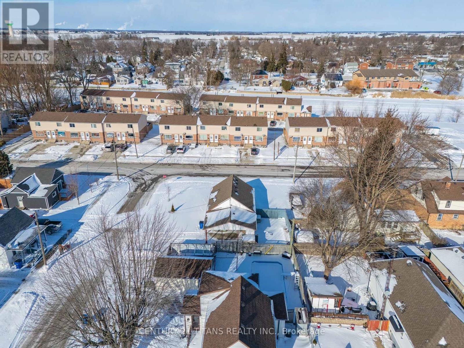 700 Wallace Street, Chatham-Kent, ON - Outdoor With View