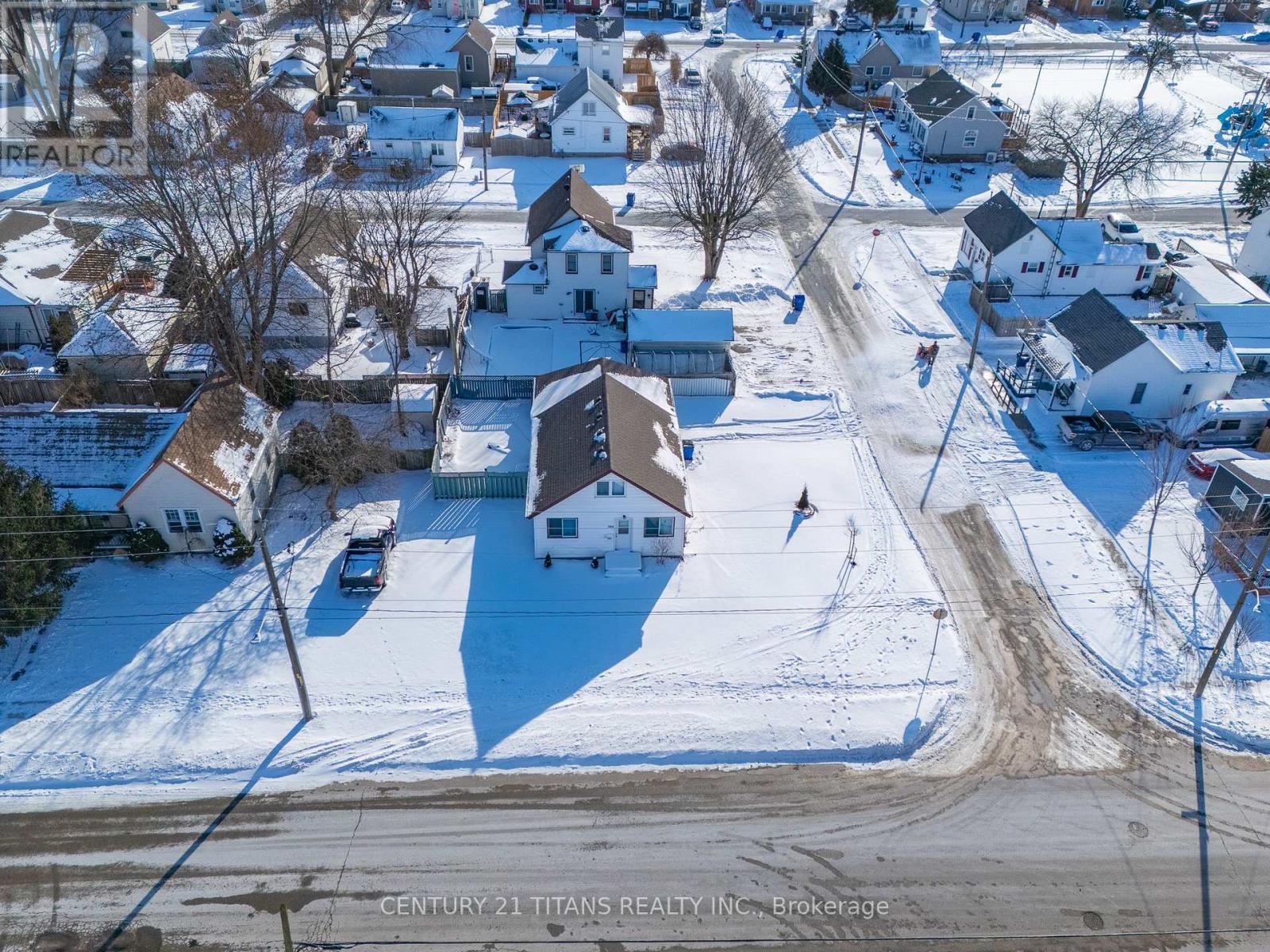 700 Wallace Street, Chatham-Kent, ON - Outdoor With View