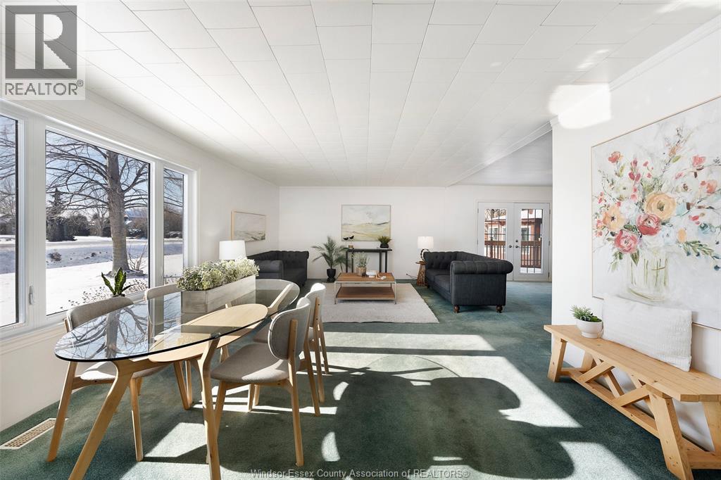1331 Deer Run Road, Leamington, ON - Indoor Photo Showing Dining Room