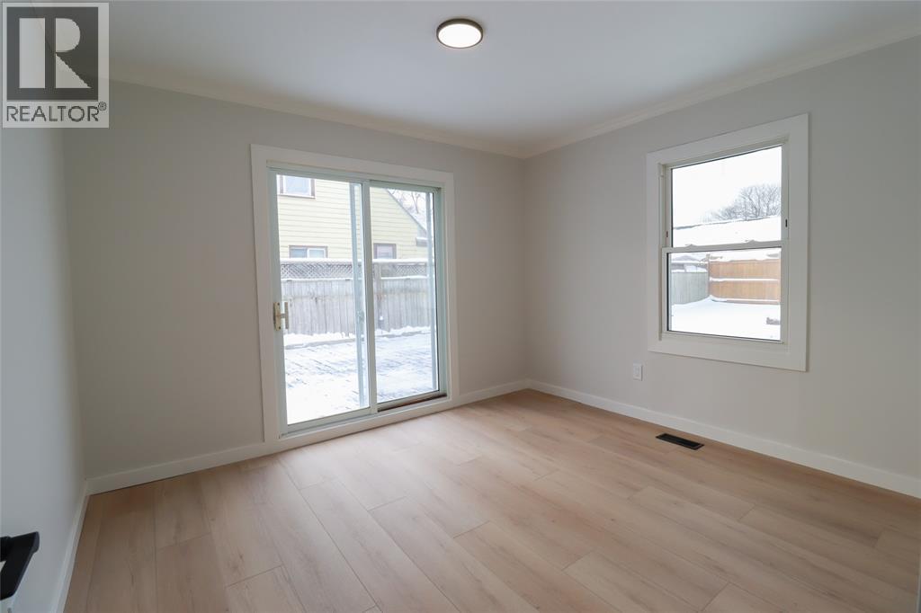 107 Walnut Avenue North, Sarnia, ON - Indoor Photo Showing Other Room