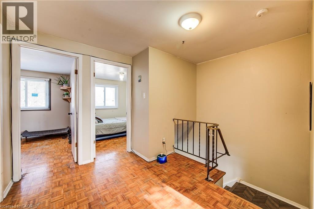 71 Shadeland Crescent, Kitchener, ON - Indoor Photo Showing Other Room