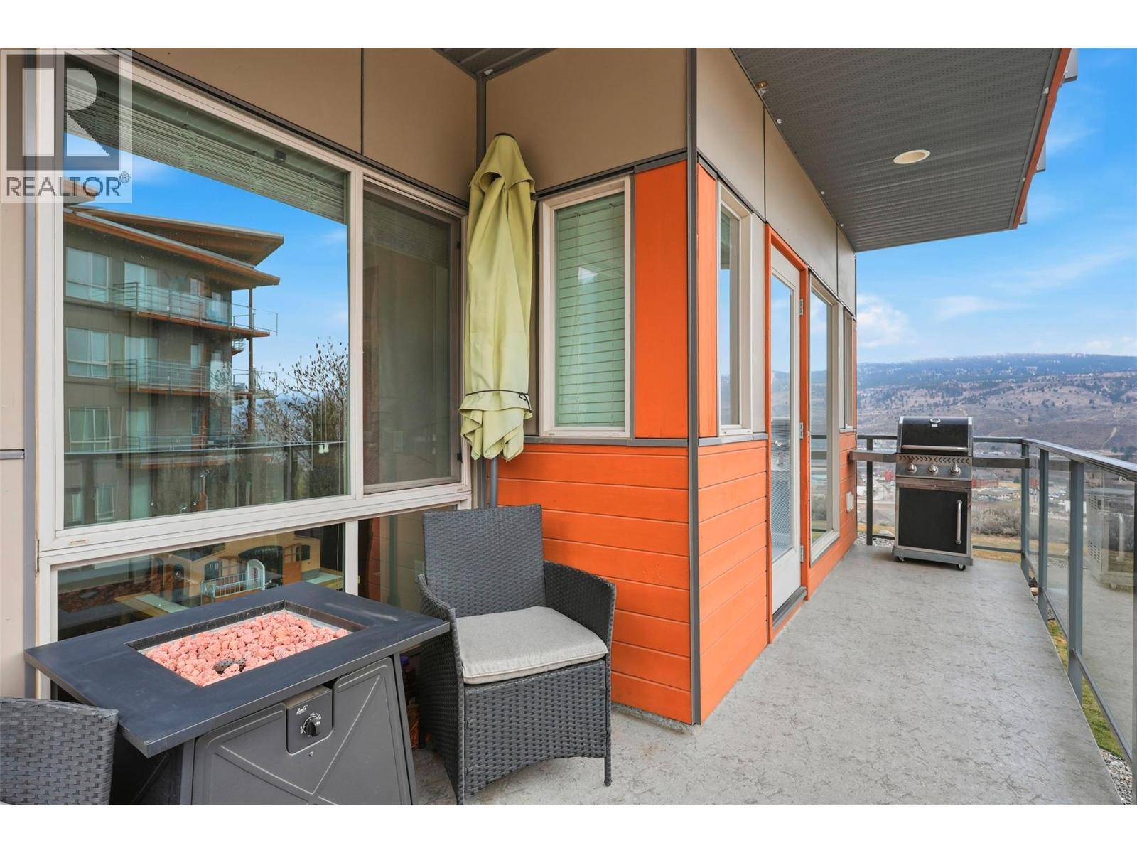 1040 Talasa Court Unit# 3217, Kamloops, BC - Outdoor With Balcony With Exterior