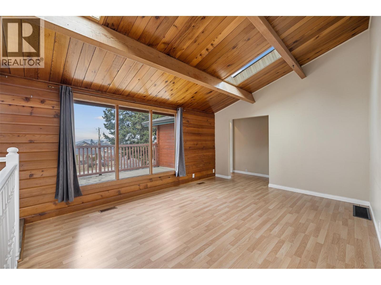 5267 Chute Lake Road, Kelowna, BC - Photo Showing Other Room