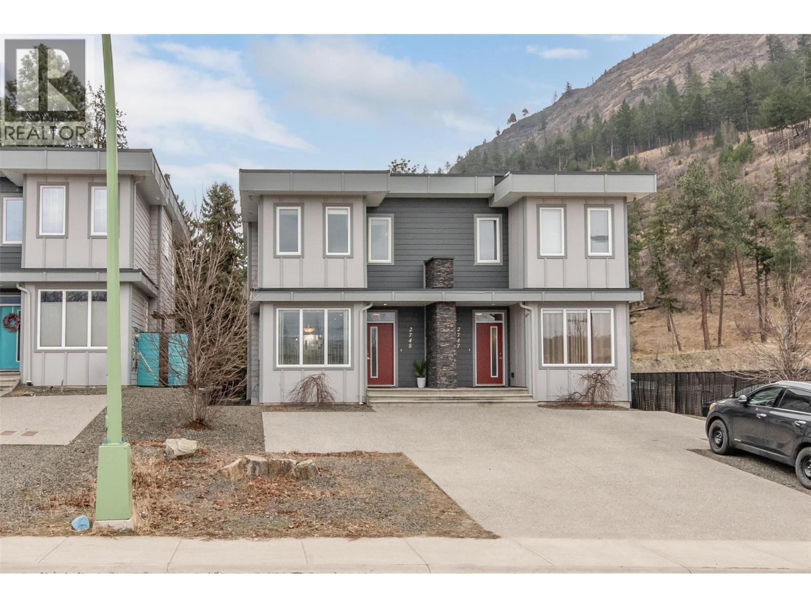 2745 Hewl Road, West Kelowna, BC - Outdoor With Facade