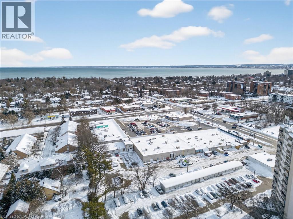 3049 Glencrest Road Unit# 31, Burlington, ON - Outdoor With Body Of Water With View