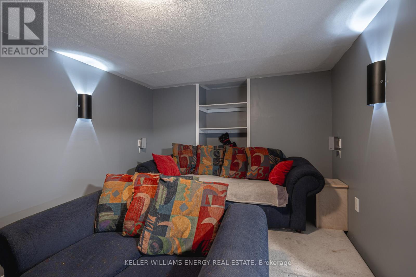 17 Barrow Court, Whitby (Lynde Creek), ON - Indoor Photo Showing Other Room