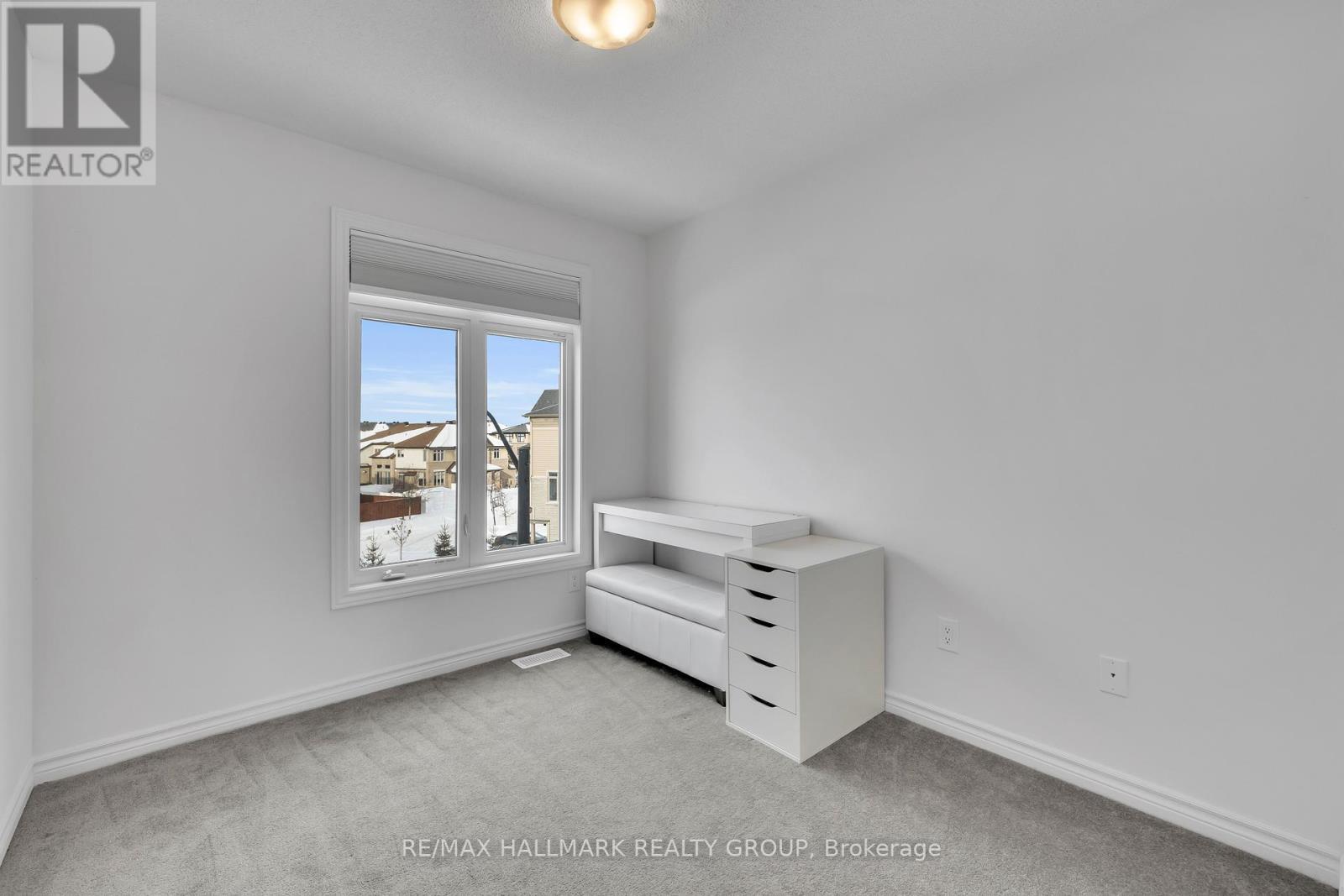 26 Barn Swallow Private, Ottawa, ON - Indoor Photo Showing Other Room