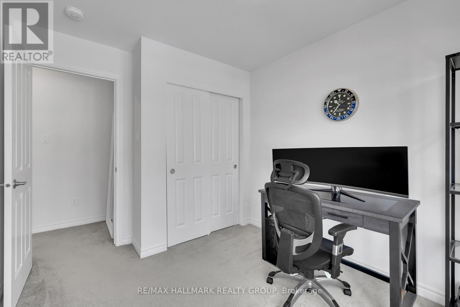 26 Barn Swallow Private, Ottawa, ON - Indoor Photo Showing Office