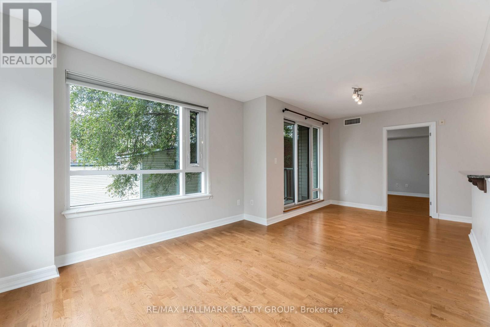 204 - 200 Besserer Street, Ottawa, ON