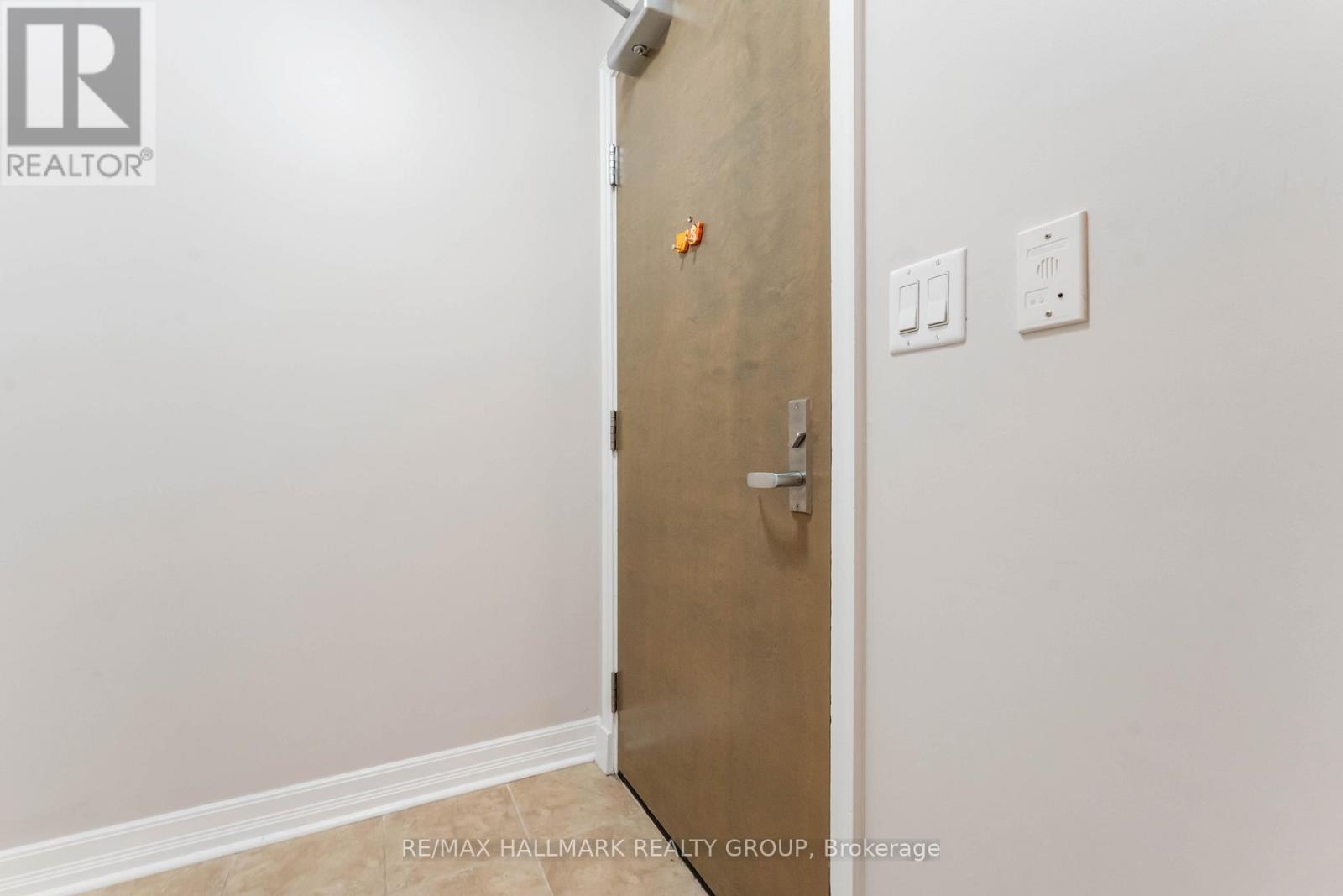 204 - 200 Besserer Street, Ottawa, ON