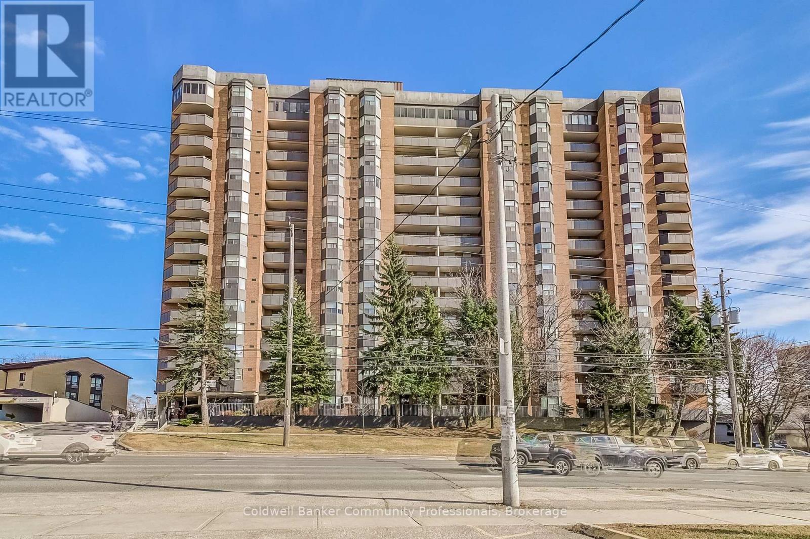 804 - 3845 Lake Shore Boulevard W, Toronto (Long Branch), ON - Outdoor With Balcony With Facade